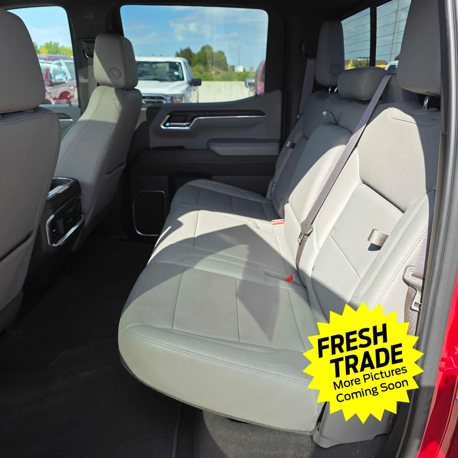 Used 2022 Cayenne Red Tintcoat GMC SLT image 9