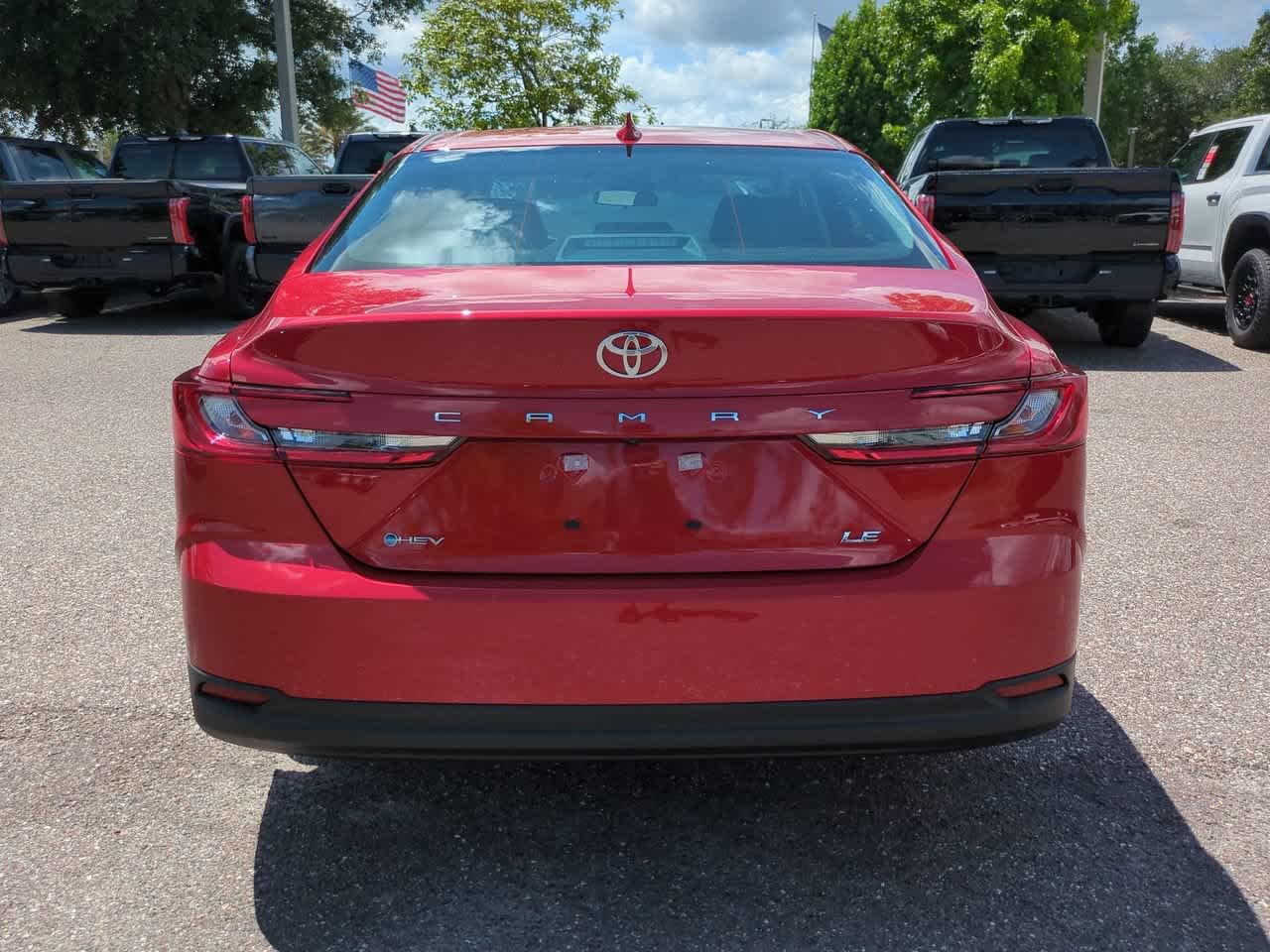 New 2026 Supersonic Red <sup>1</sup> Toyota  LE image 5