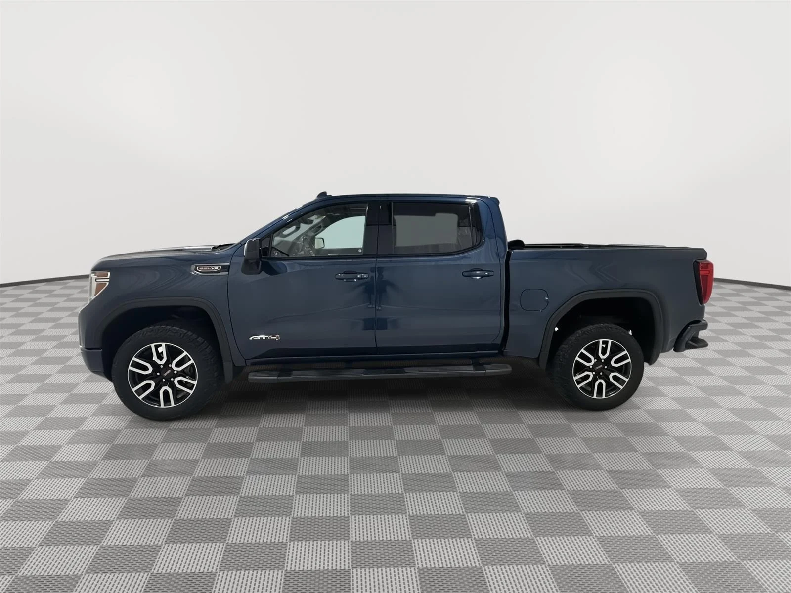 Used 2020 GMC Sierra 1500 AT4 with VIN 3GTP9EELXLG164408 for sale in Alexandria, Minnesota