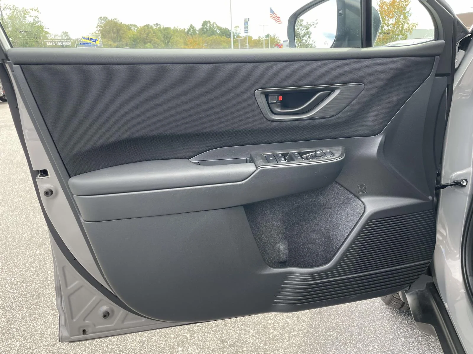 Used 2026 River Rock Pearl Subaru Premium image 5