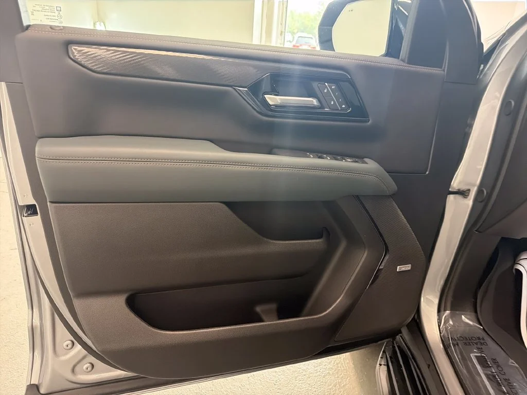 New 2026 Sterling Metallic GMC AT4 image 13