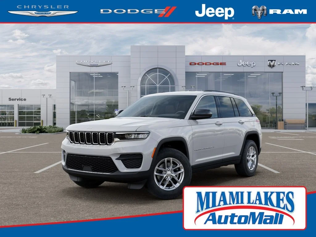 New 2026 Bright White Clear-Coat Exterior Paint Jeep Laredo image 1