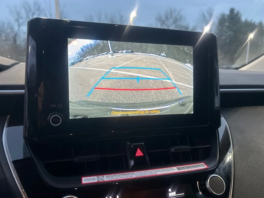 2026 Toyota Corolla LE - Photo 14