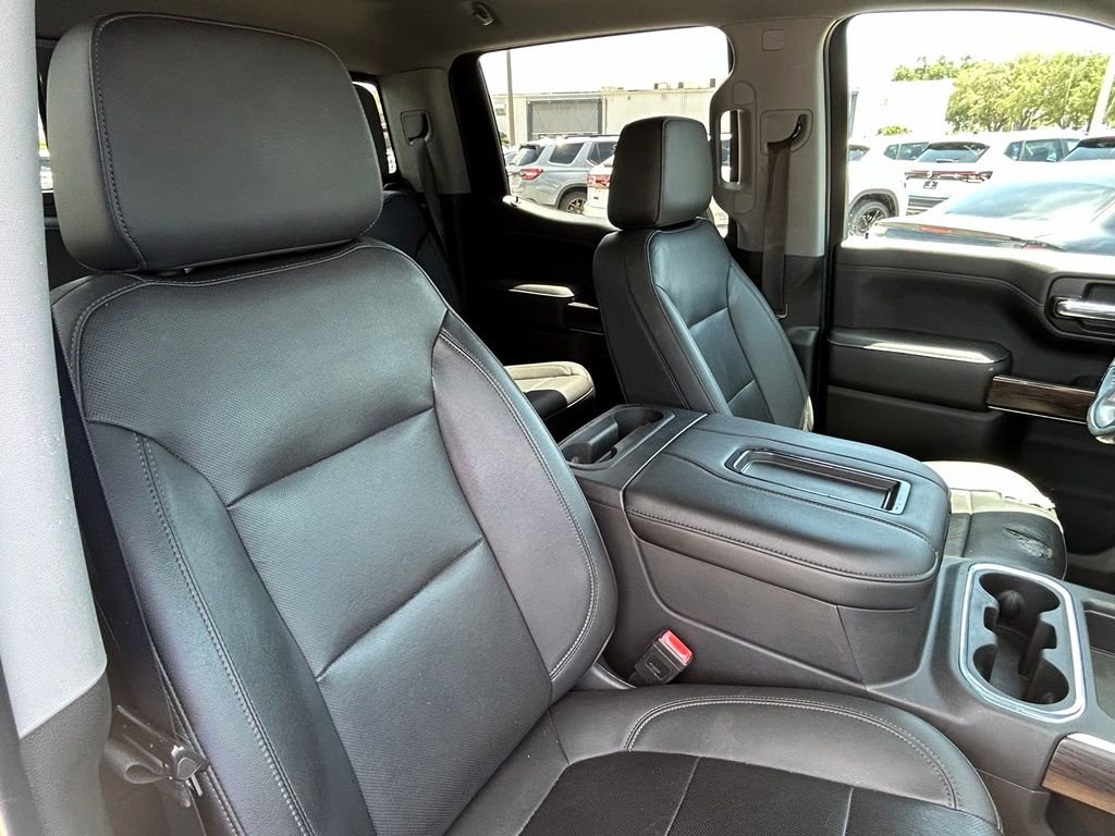 Used 2021 Gray GMC SLT image 36