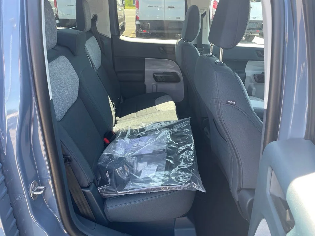 New 2026 Azure Gray Metallic Tri-Coat Ford XLT image 28