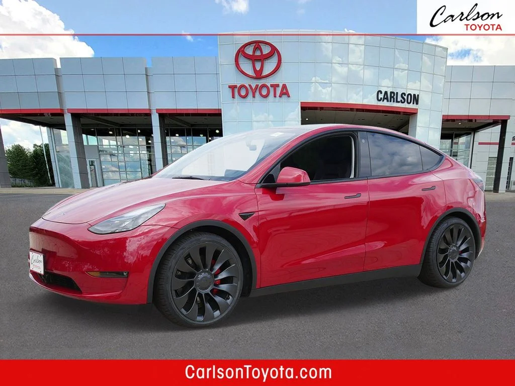 2022 Tesla Model Y Performance Dual Motor All-Wheel Drive's photo