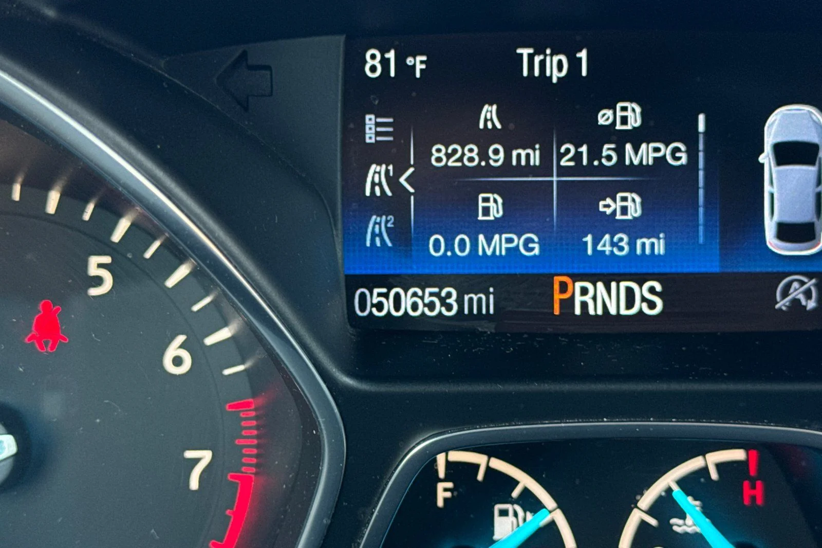 Used 2019 White Ford SE image 28