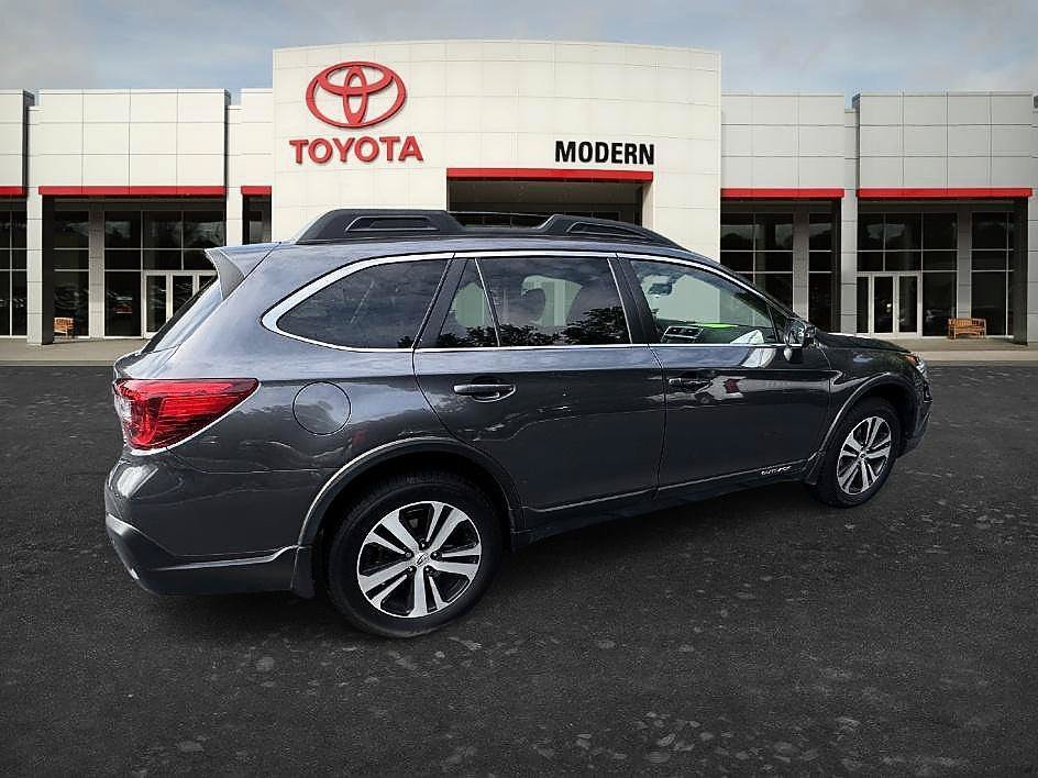 Used 2019 Magnetite Gray Metallic Subaru Limited image 15
