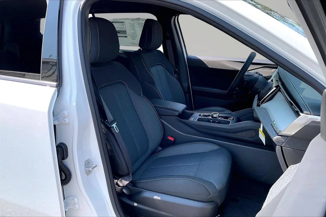 New 2026 Bright White Clearcoat Jeep Laredo image 18