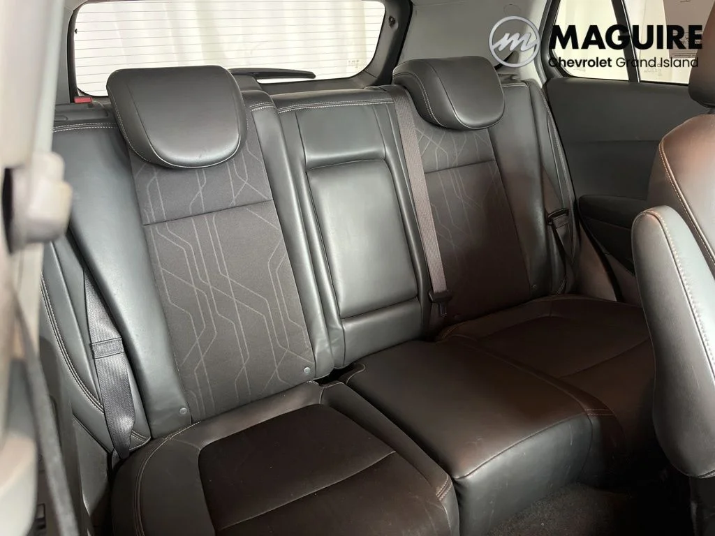 Used 2022 Black Chevrolet LT image 30