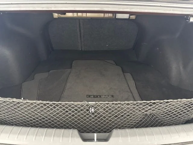 Used 2019 Purple Kia LX image 25