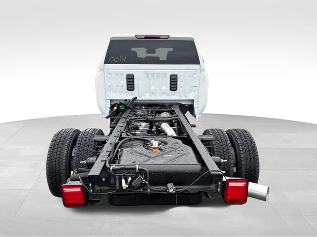 New 2026 Summit White GMC Pro image 4