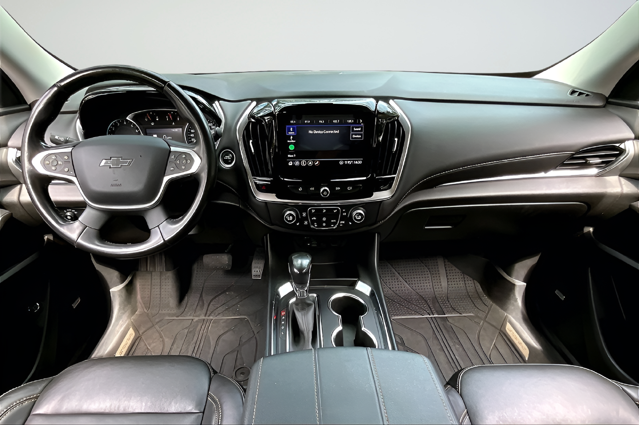 Used 2021  Chevrolet RS image 7