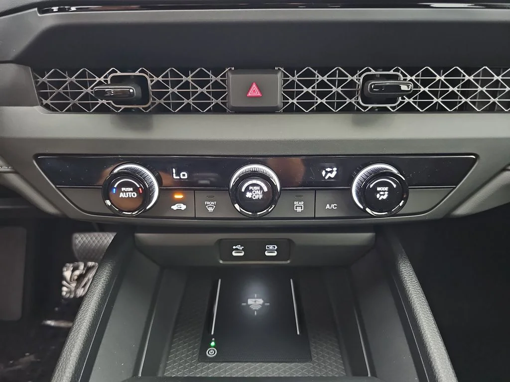 New 2026 Crystal Black Pearl Honda LX image 26