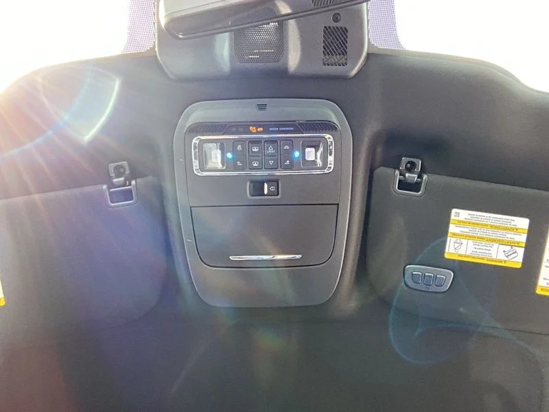 New 2026 Star White Metallic Tri-Coat Ford Platinum® image 38