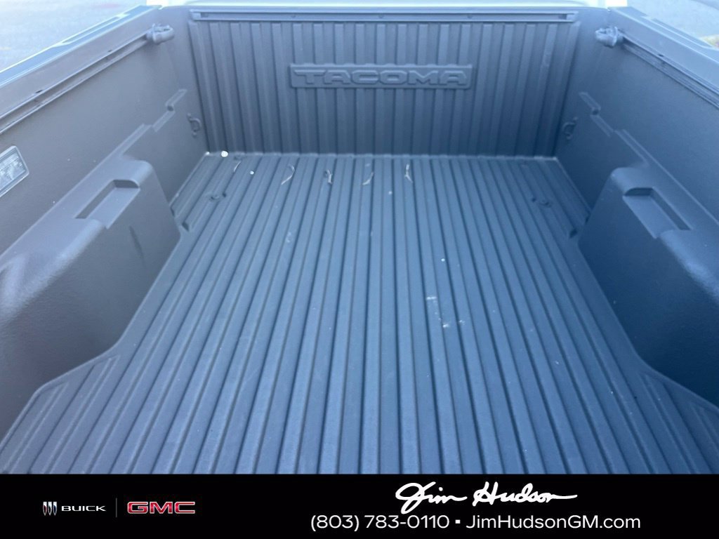 2025 Toyota Tacoma TRD Sport - Photo 9