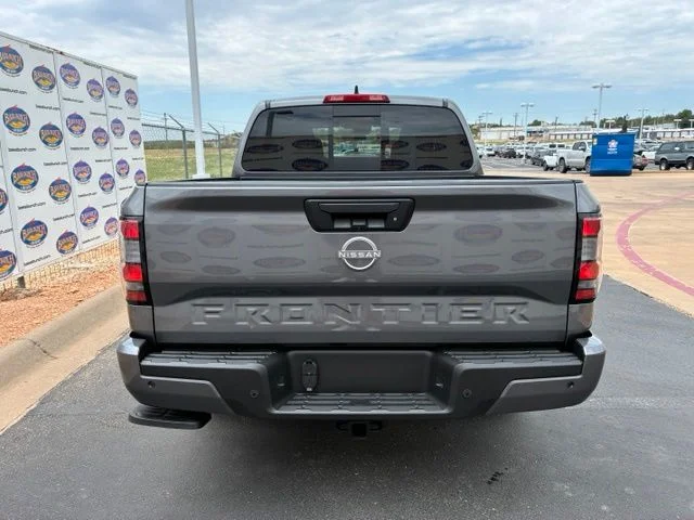 New 2026 Gun Metallic Nissan Crew Cab SV image 5