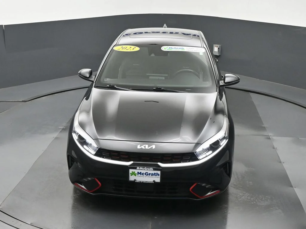 Used 2023 Black Kia GT-Line image 31