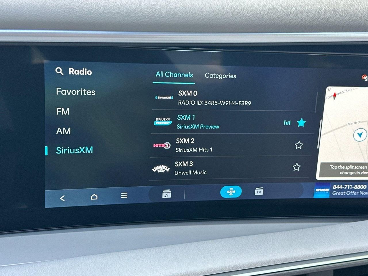 New 2026 White Hyundai SEL Premium 8P image 16