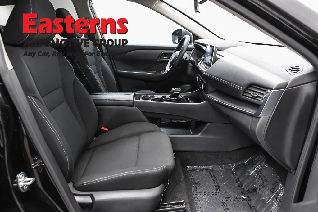 Used 2024 Black Nissan S image 25