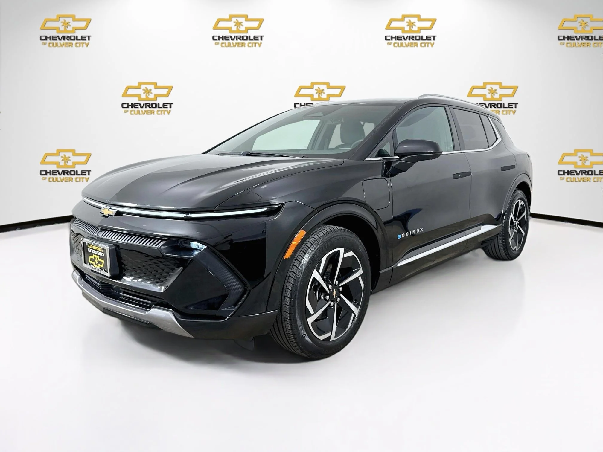 Used 2025 Black Chevrolet LT image 3