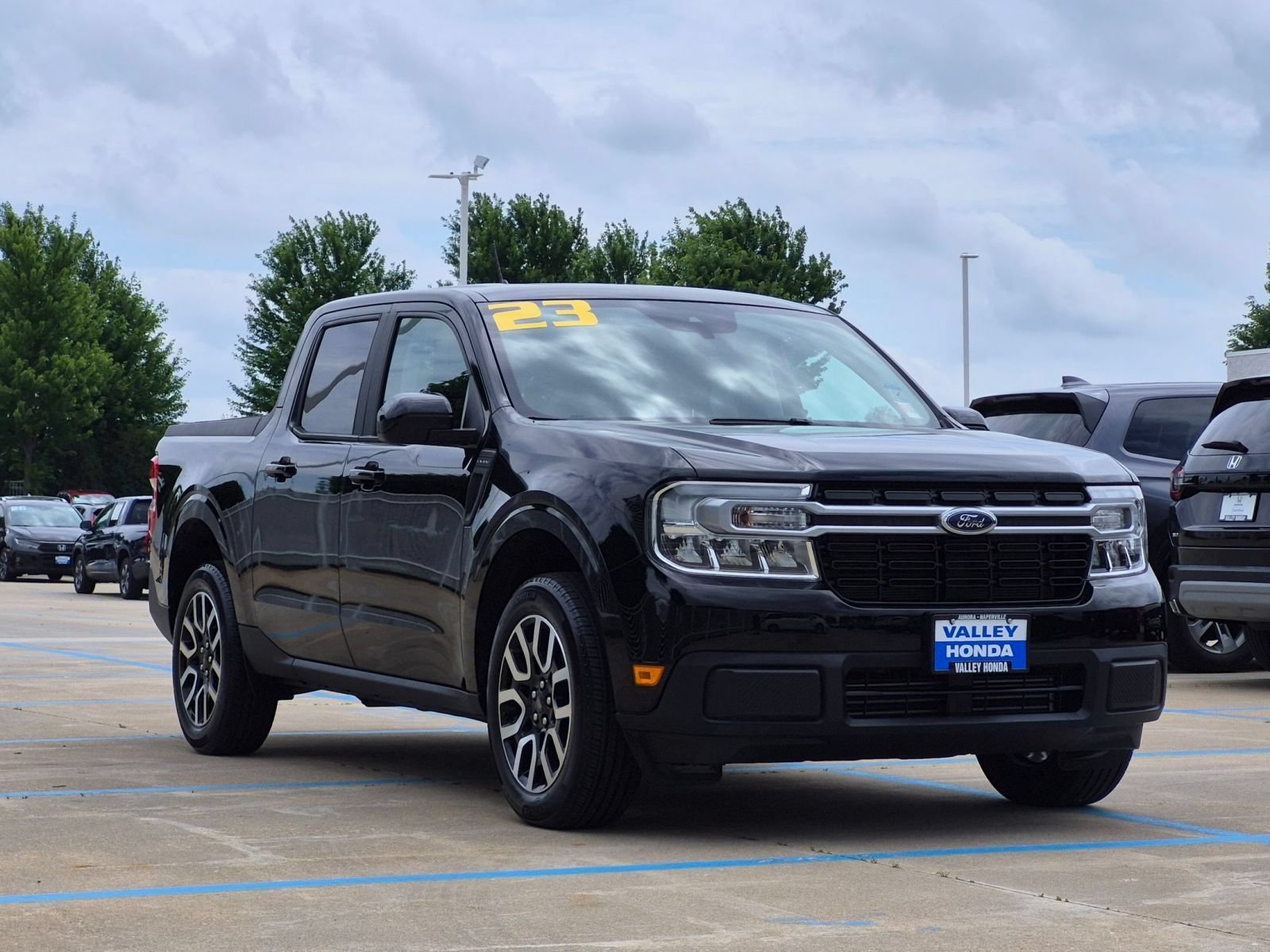 Used 2023 Shadow Black Ford LARIAT image 4