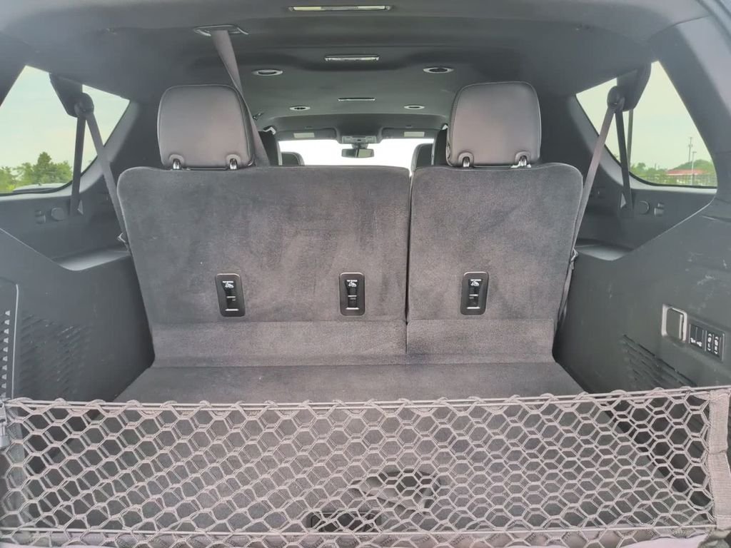 Certified Used 2022 Gray GMC SLT image 7