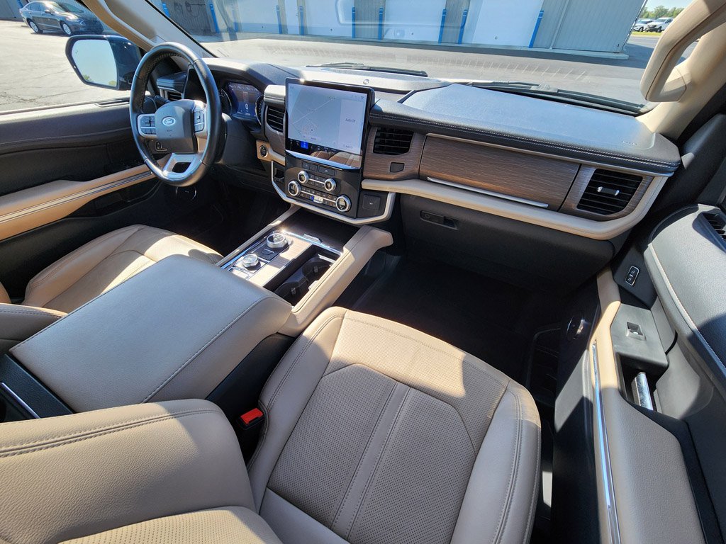 Used 2024 Agate Black Metallic Ford Limited image 24