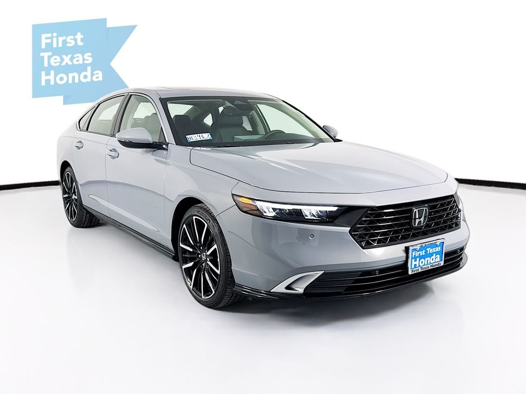 New 2026 Urban Gray Pearl Honda Touring image 1