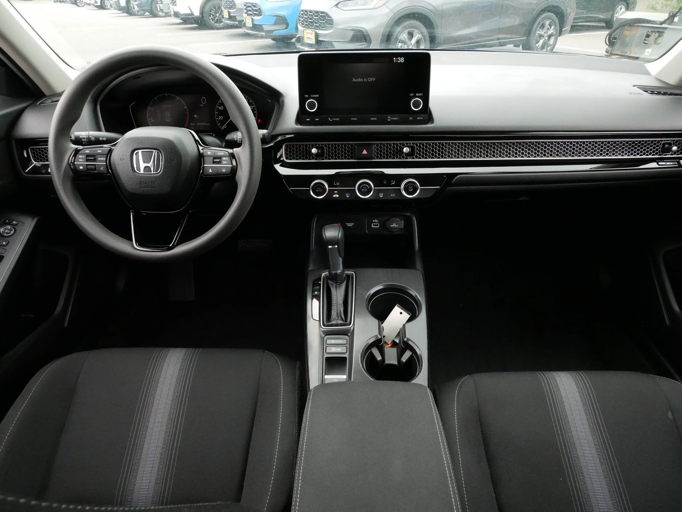 2024 Honda Civic Hatchback LX - Photo 10
