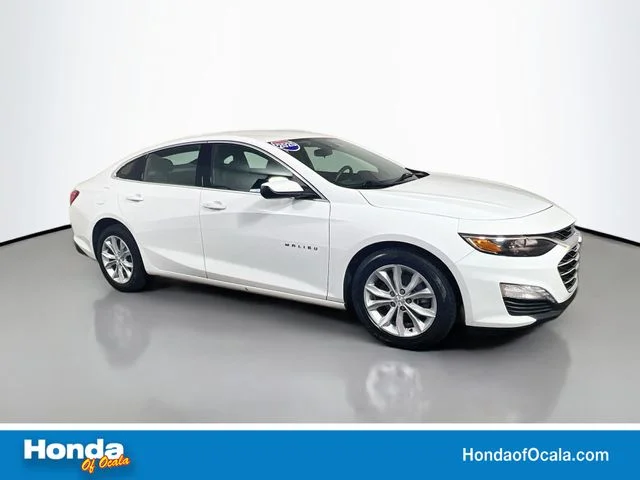 Used 2025 Summit White Chevrolet LT image 1