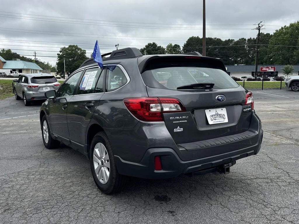 Used 2019 Gray Subaru 2.5i image 5