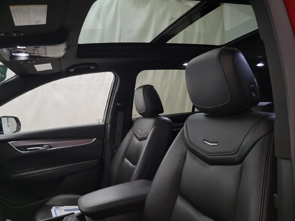 2023 Cadillac XT6 Luxury - Photo 11