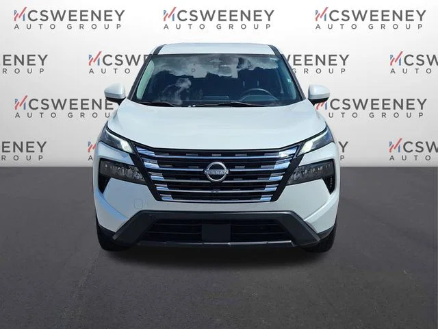 Used 2024 White Nissan SV image 8