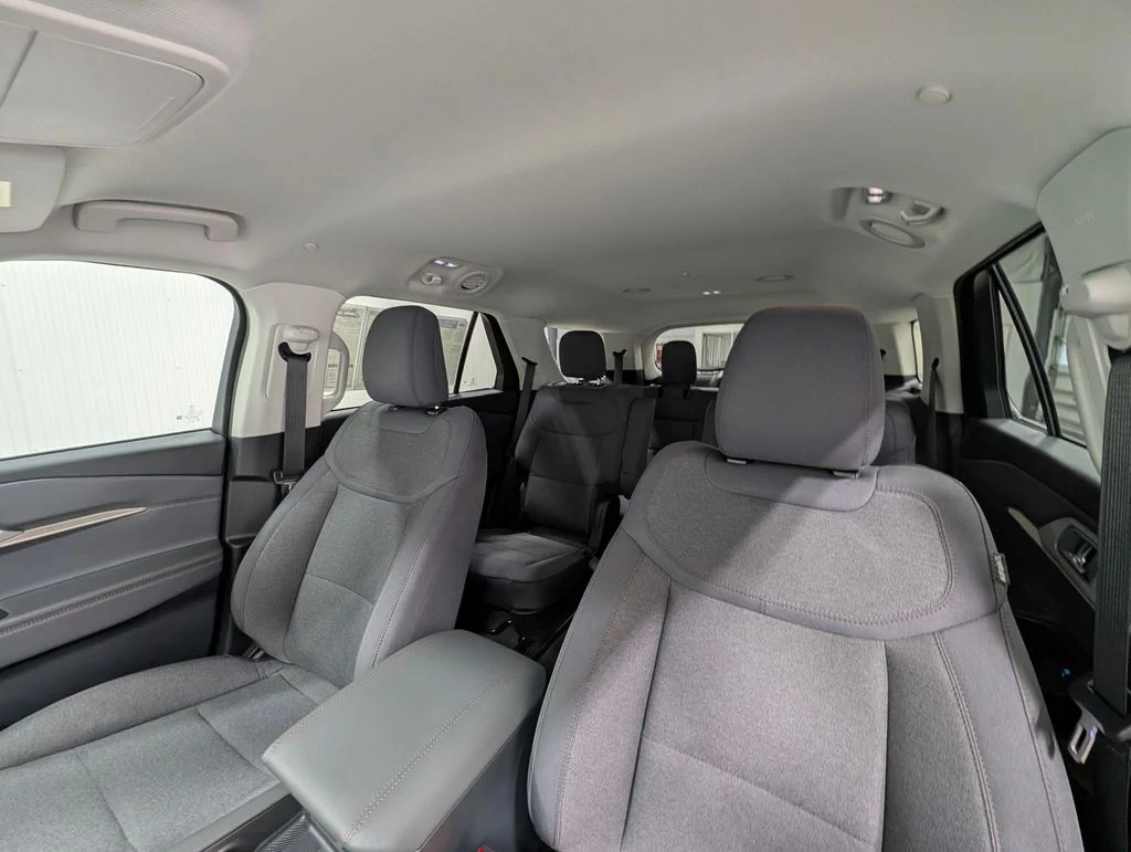 New 2026 Carbonized Gray Metallic Ford Active image 13