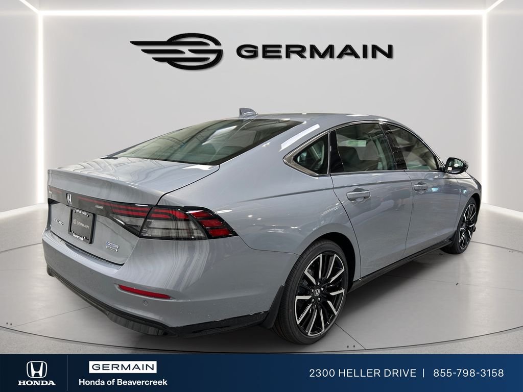 New 2026 Urban Gray Pearl Honda Touring image 7