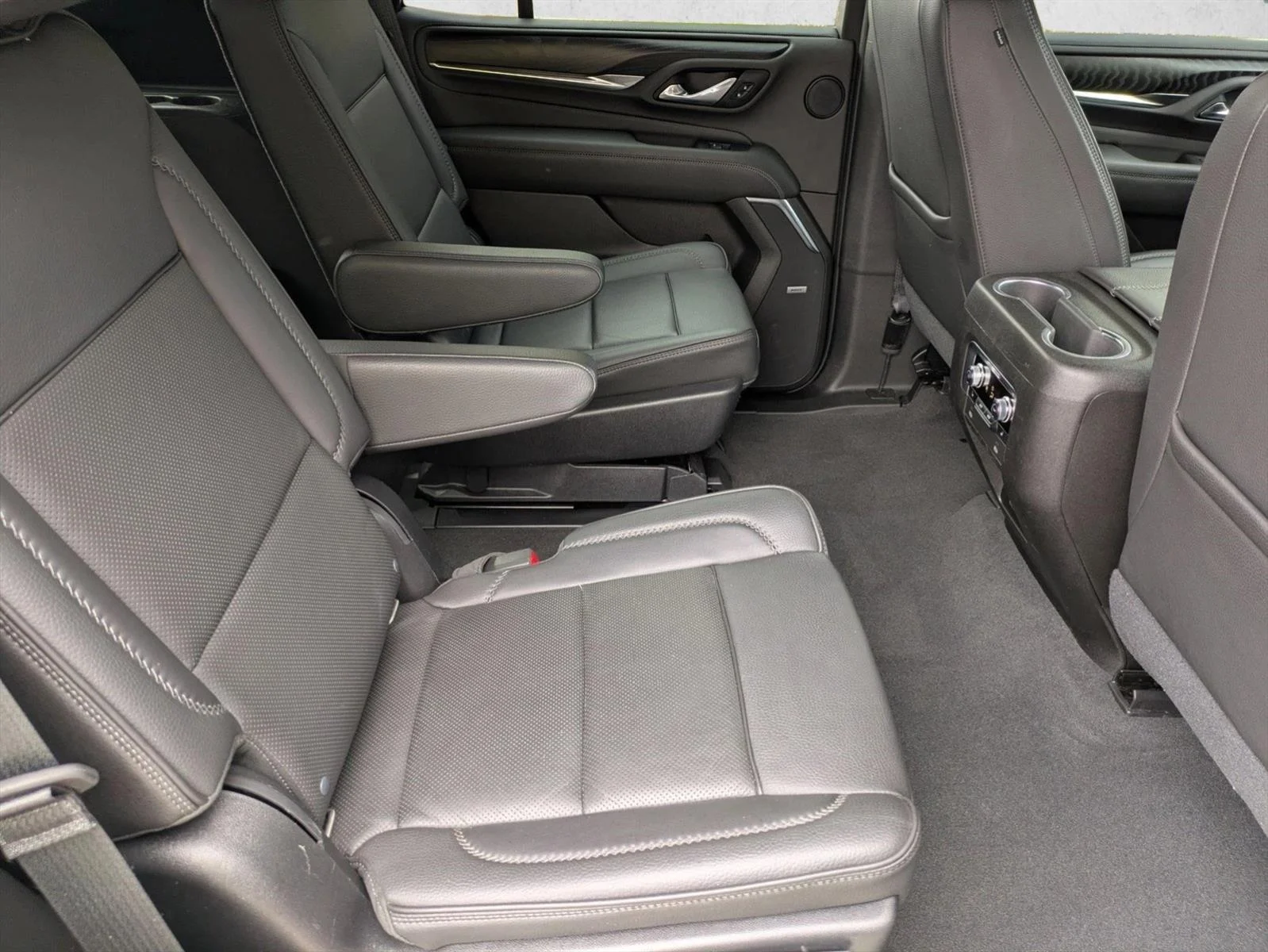 Used 2021 Satin Steel Metallic GMC Denali image 21