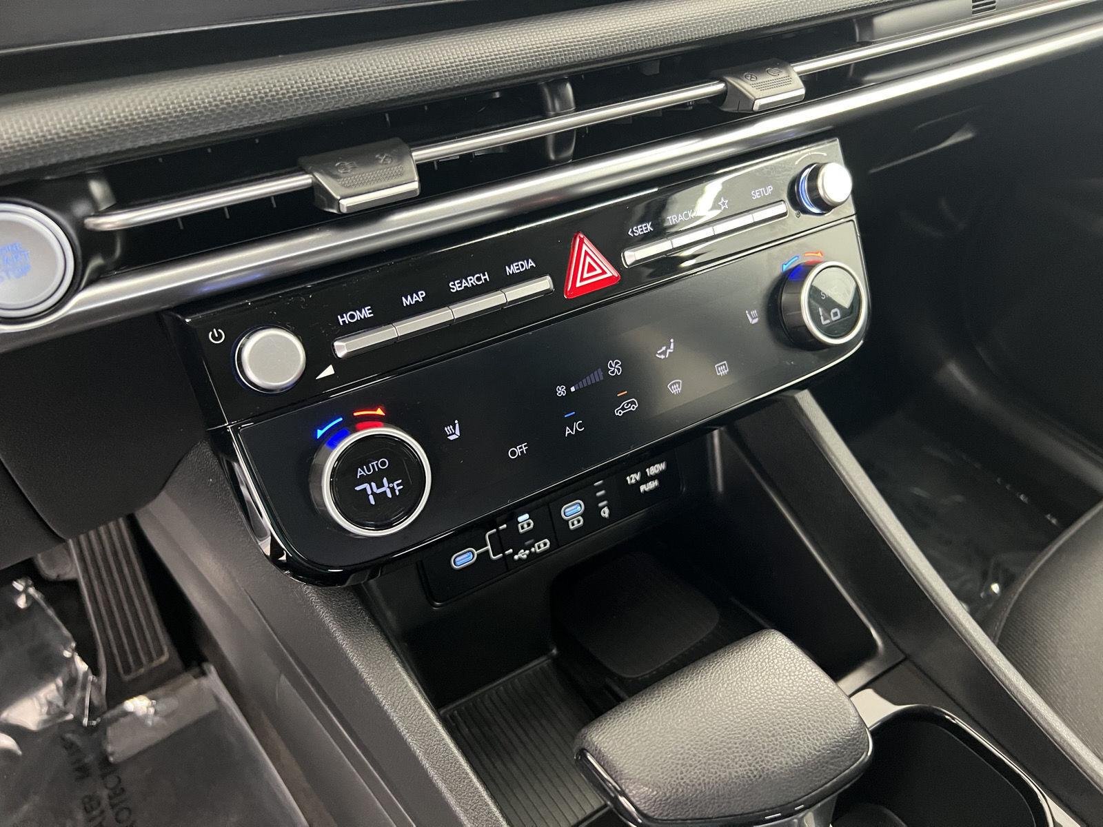 2025 Hyundai Tucson SEL - Photo 17