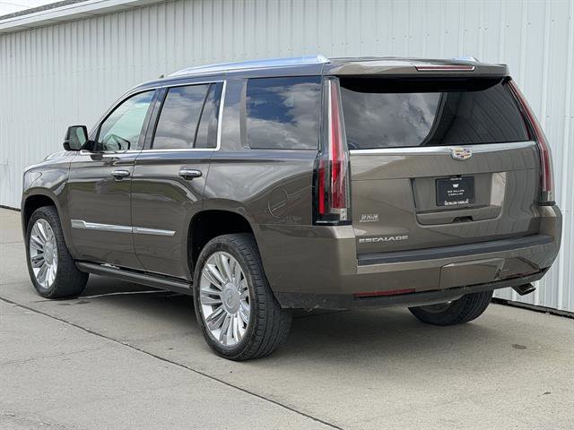 Used 2016 Terra Mocha Metallic Cadillac Platinum image 8