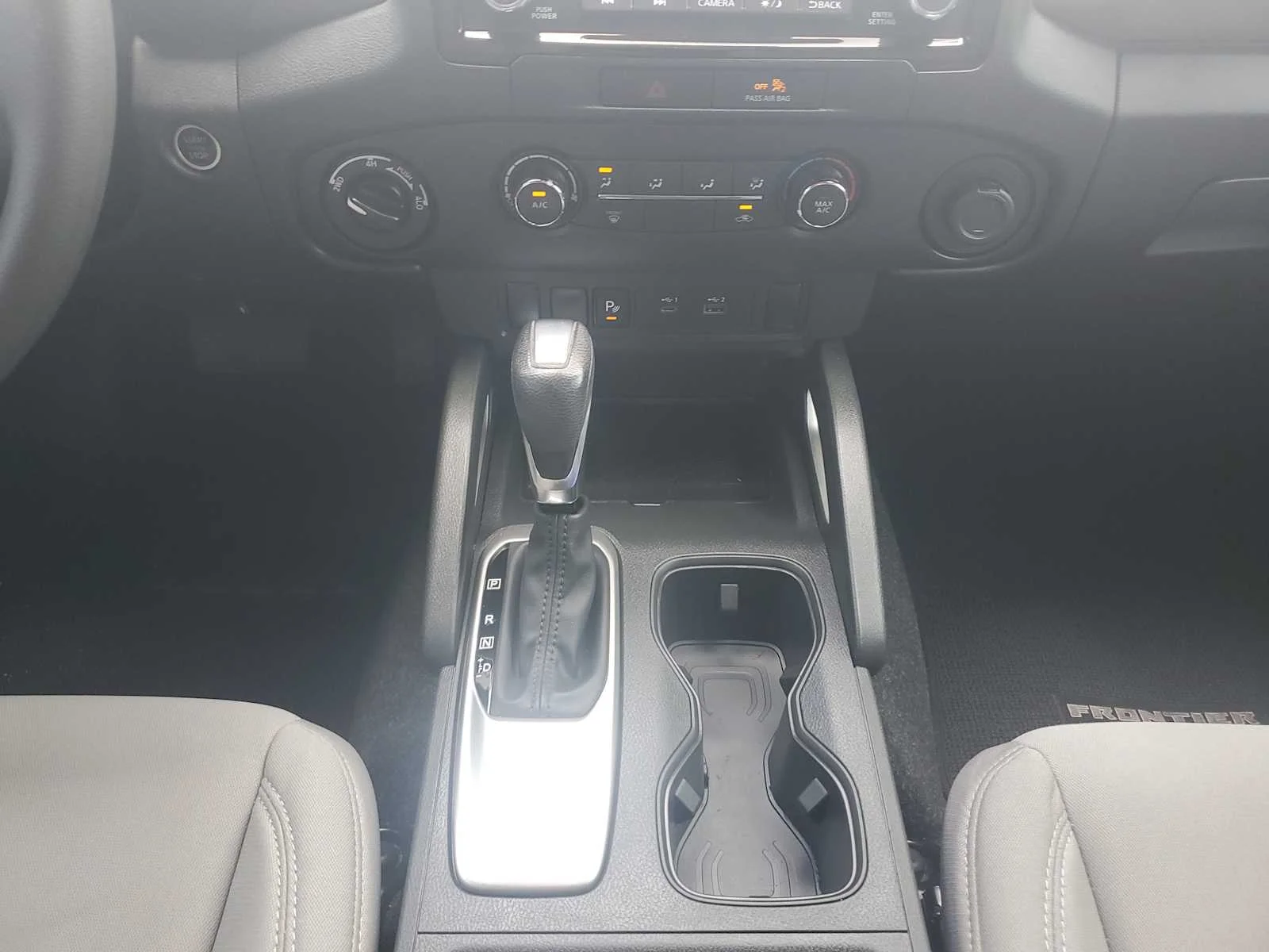 2023 Nissan Frontier SV - Photo 20