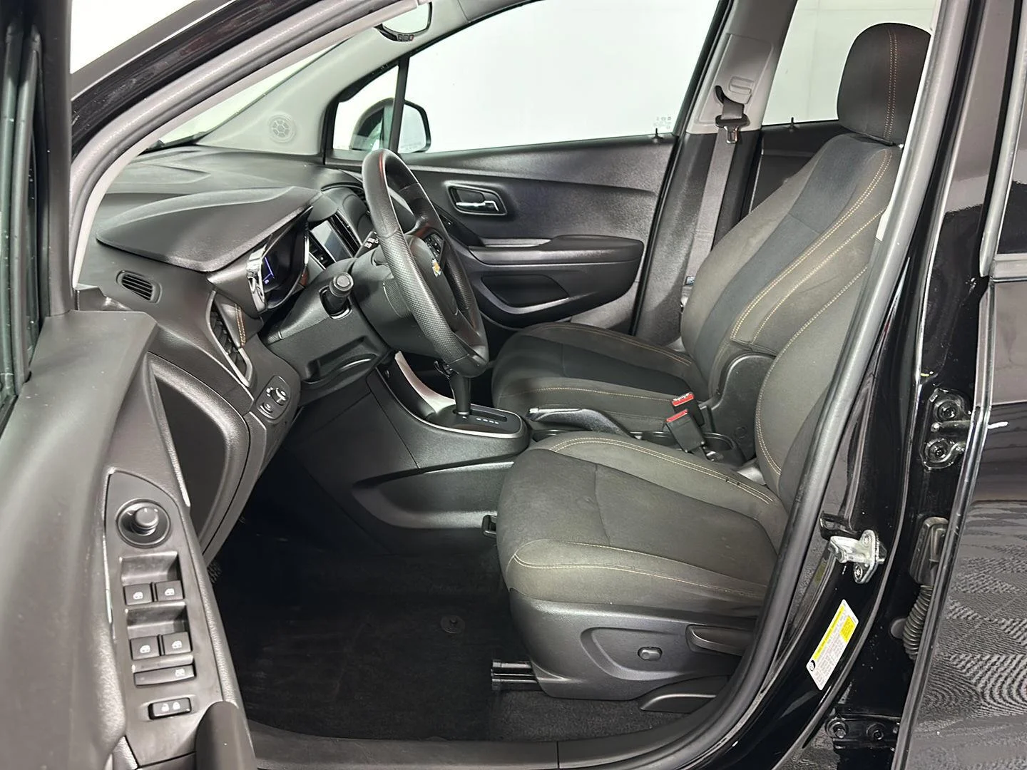 Used 2020 Mosaic Black Metallic Chevrolet LS image 5