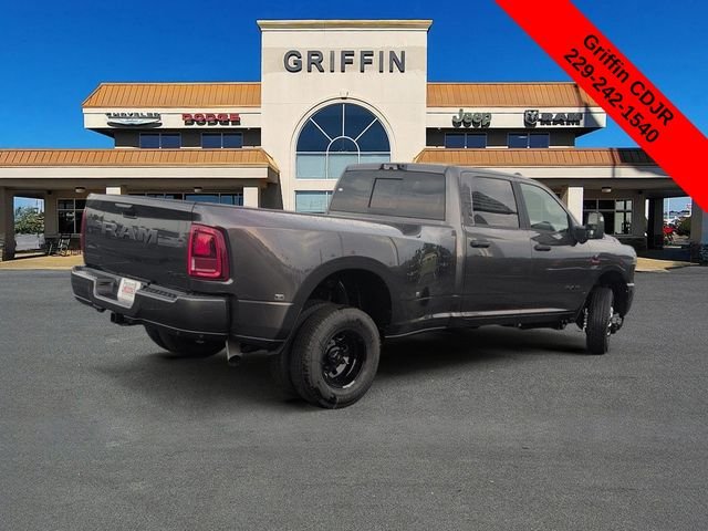 New 2026 Granite Crystal Metallic Clearcoat RAM Big Horn image 4