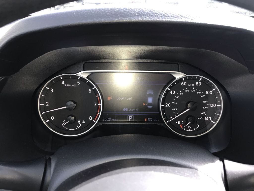 Used 2024 Red Nissan 2.5 SV image 15