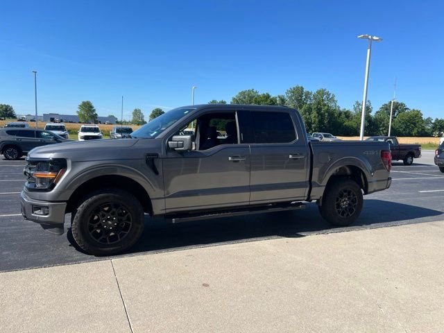 Used 2024 Gray Metallic Ford XLT image 1