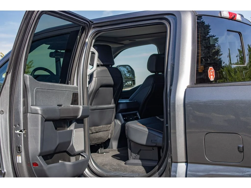 New 2026 Carbonized Gray Metallic Ford F-350® Lariat® image 16