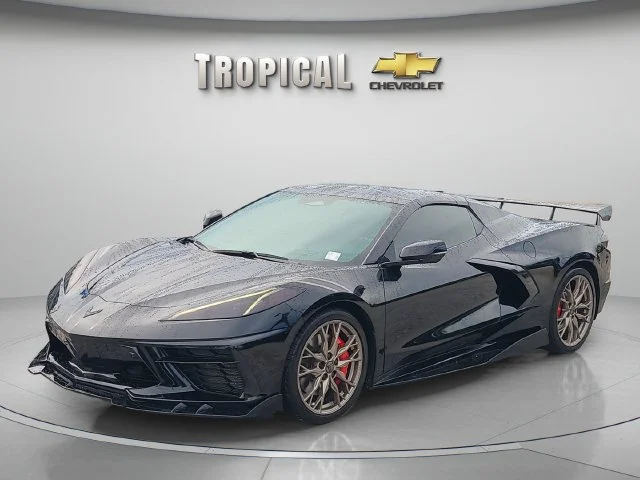 Used 2025 Black Chevrolet 2LT image 1