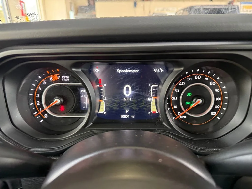 Used 2026 White Jeep Rubicon image 14