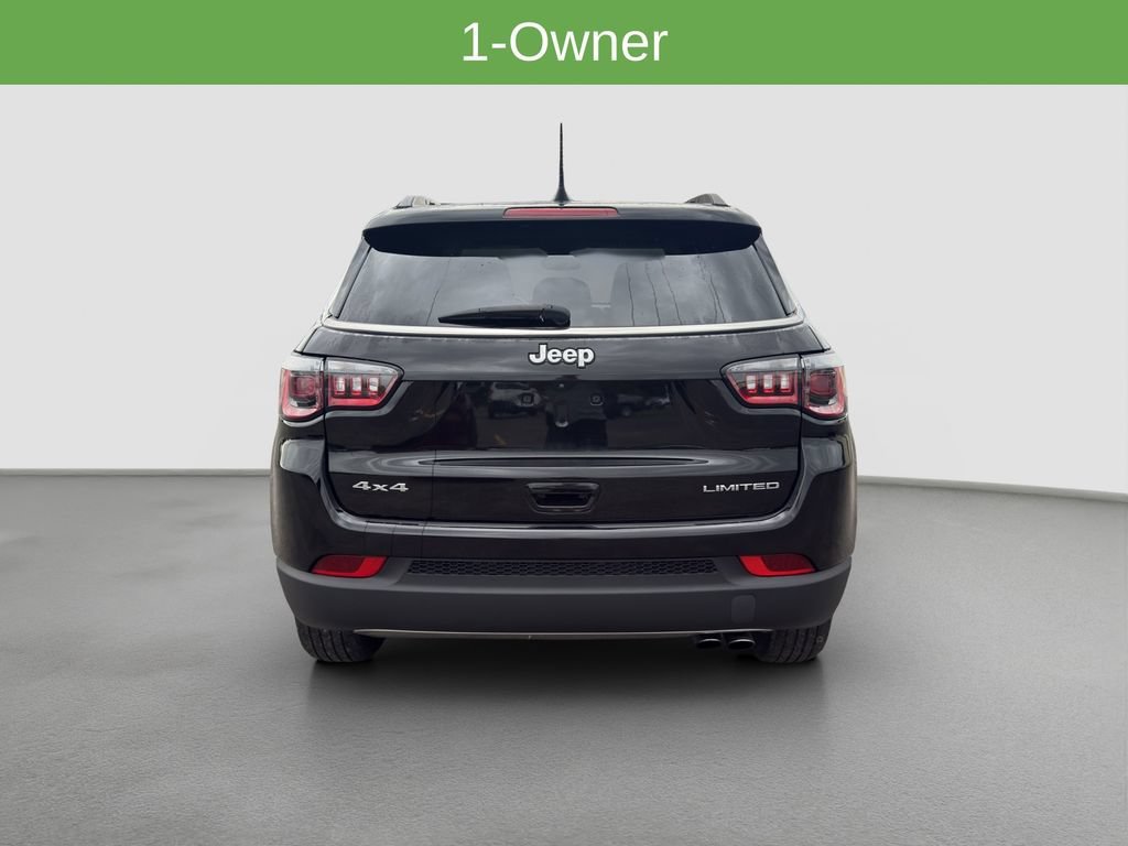 Used 2022 Black Jeep Limited 4x4 image 5