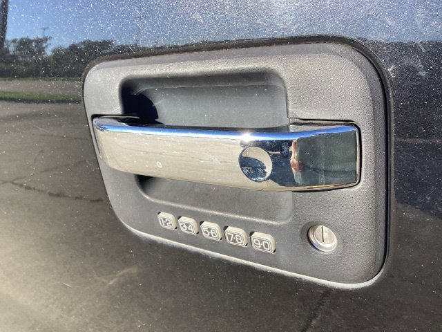 Used 2014 Tuxedo Black Metallic Ford XLT image 19
