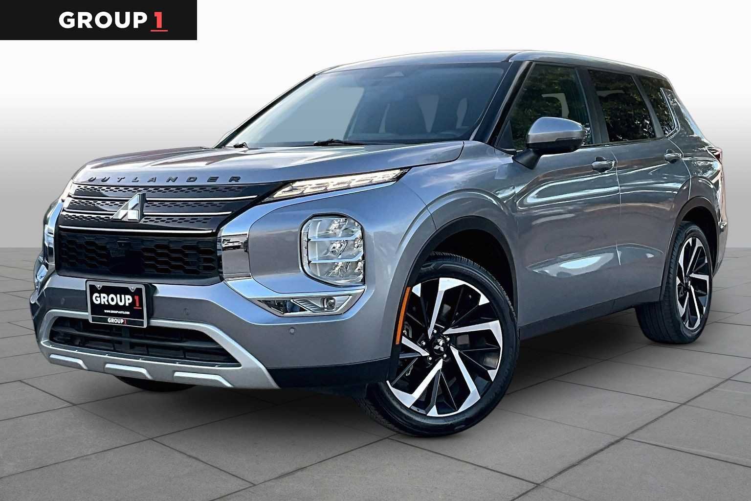 2022 Mitsubishi Outlander SE FWD's photo